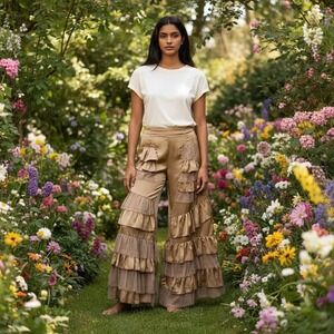 Way Luxe‎ Boho Bloomer Satin Wide Leg Pants Frilly Ruffles Tulle Champagne S NWT